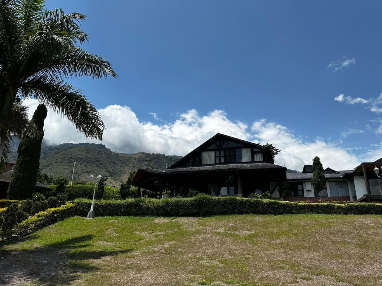 Villa Finca Raices Lago Calima Parcelacion Calimas Extérieur photo